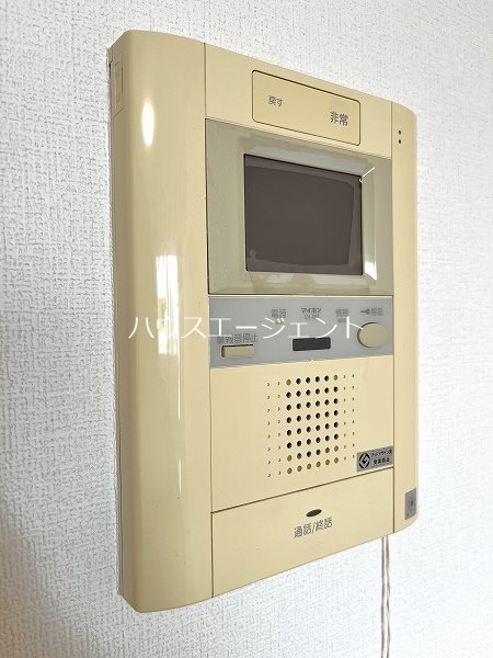 セキュリティ　モニター付インターホンです。※参考画像