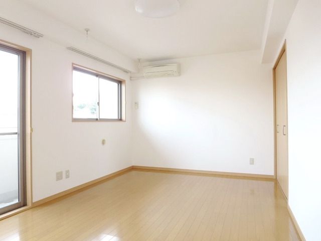 居室・リビング　★タウンハウジング稲田堤店★居室★