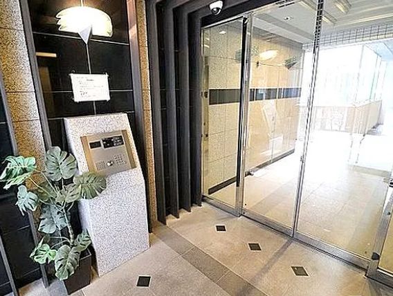 エントランス