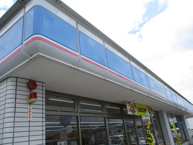 コンビニ　ローソン西予宇和坂戸店（コンビニ）まで750m