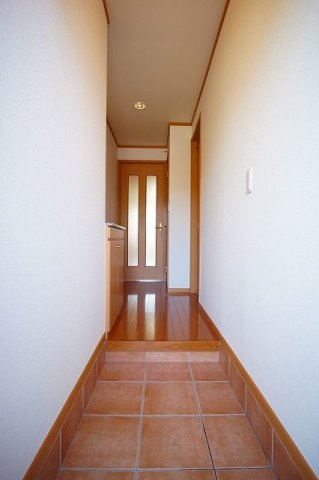 玄関　落ち着いた玄関です