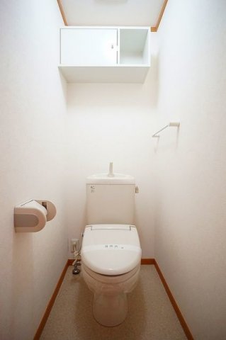 トイレ　清潔感のあるトイレです
