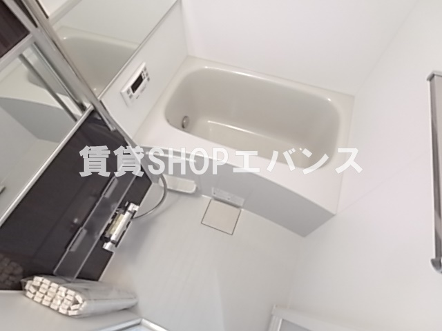 バス・シャワールーム　きれいなお風呂です