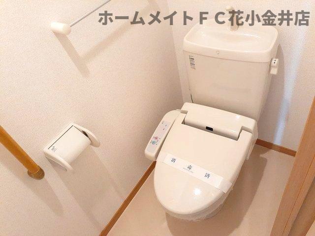 トイレ　シンプルで使いやすいトイレです