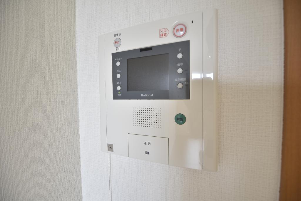 セキュリティ　カメラ付インターホン