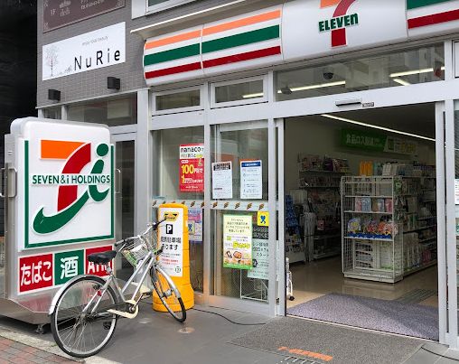 コンビニ　セブンイレブン 堺中百舌鳥駅北口店（コンビニ）まで623m