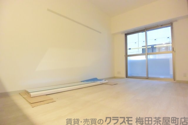 居室・リビング　清潔感のある内装