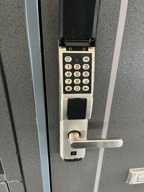 その他　デジタルロックキー