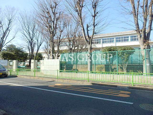 小学校　東久留米市立第五小学校（小学校）まで830m