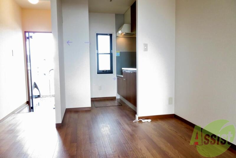 居室・リビング　広々とした開放感いっぱいの明るいお部屋です。