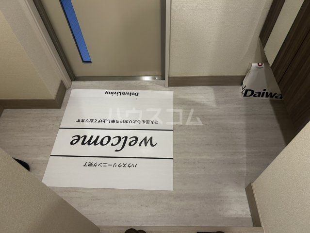 メゾンローズの玄関写真