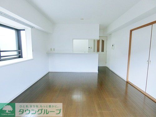 居室・リビング　ＬＤ約9.8畳　※前回募集時2020年6月撮影の写真