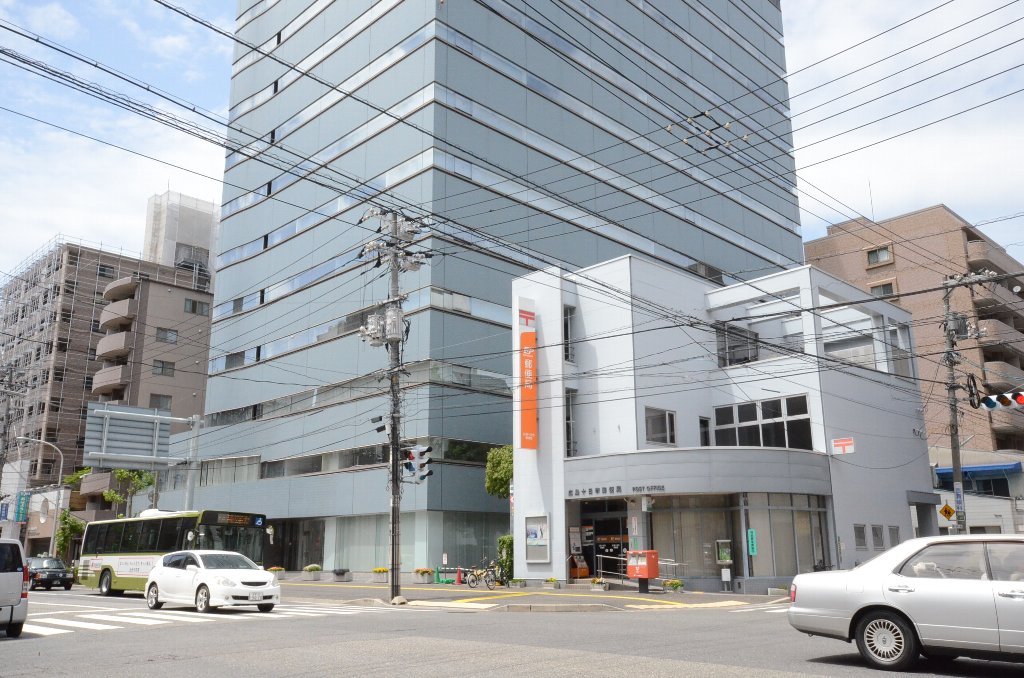 郵便局　広島十日市郵便局（郵便局）まで197m