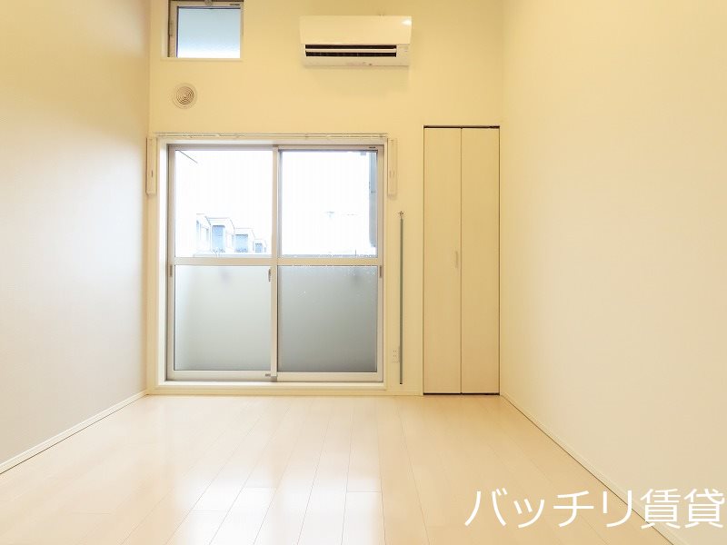 バルコニー　同型タイプの為、現状を優先致します。