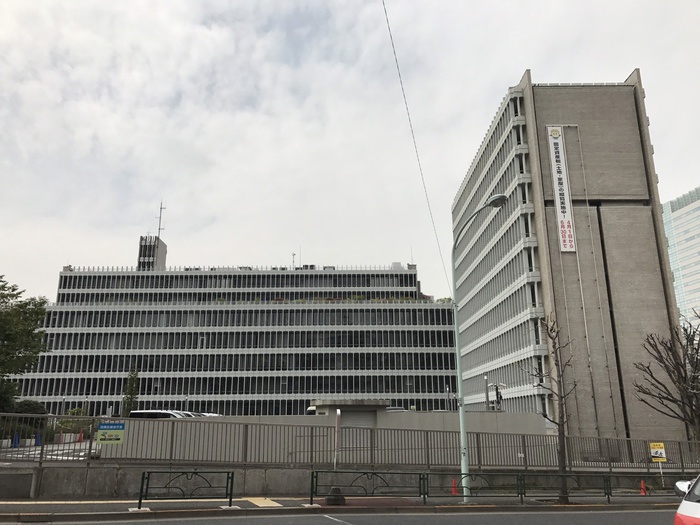 役所　目黒区役所（役所）まで833m