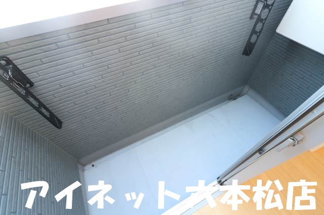 バルコニー　日当り良好なバルコニー。