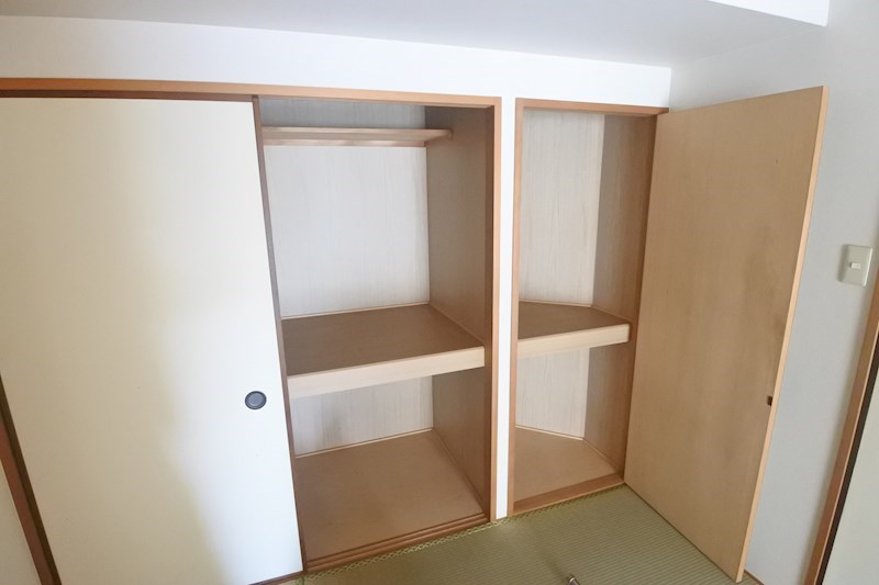 収納　和室6帖押入