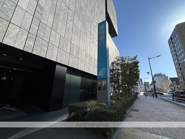 銀行　福岡銀行北九州営業部（銀行）まで464m