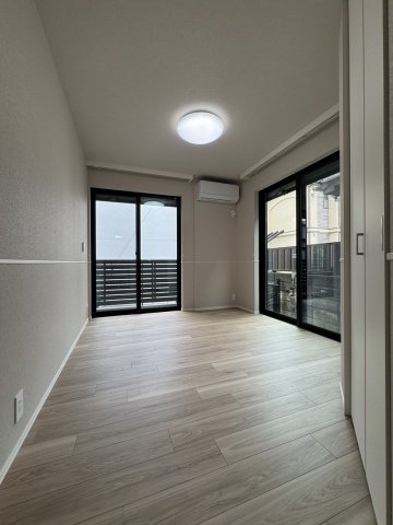 その他部屋・スペース　★明るいフローリングの角部屋です★
