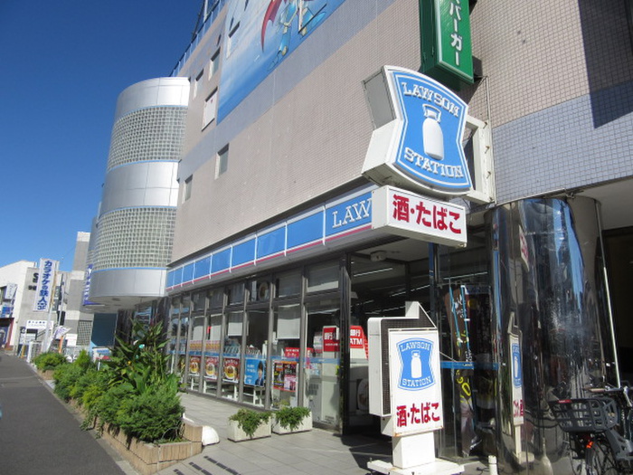 コンビニ　ローソン戸塚駅東口店（コンビニ）まで1300m