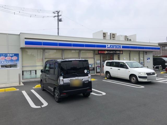 コンビニ　ローソン（コンビニ）まで200m
