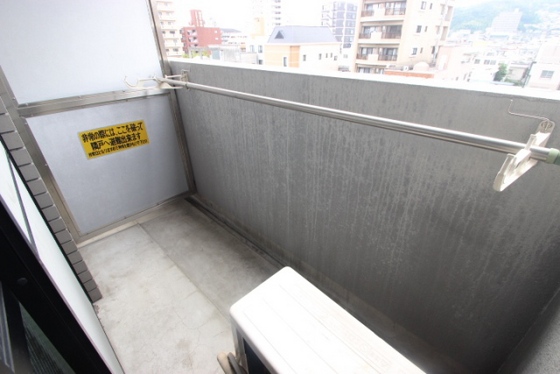 バルコニー　※別部屋の写真です