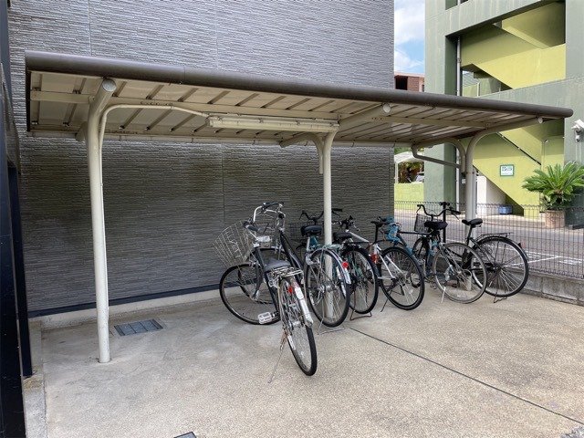 その他　駐輪場　原付＆自転車のみ駐輪可能