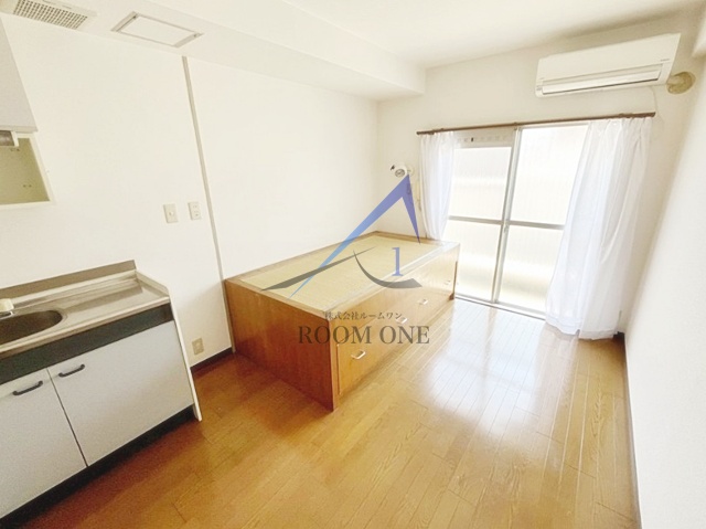 居室・リビング　洋室のお部屋です。