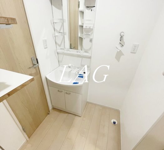 洗面設備　洗面台です。
