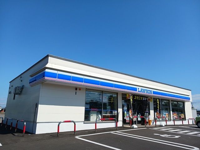 コンビニ　ローソン旭川新星町店（コンビニ）まで500m