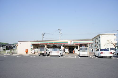 グランリーオAの周辺写真