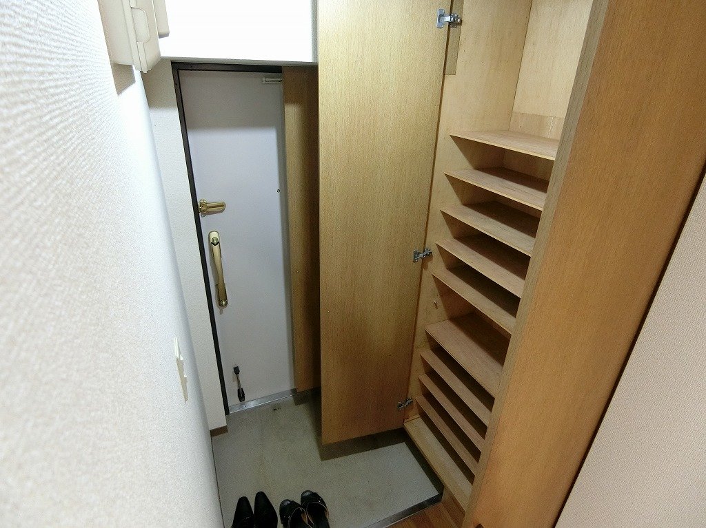 玄関　玄関ホール