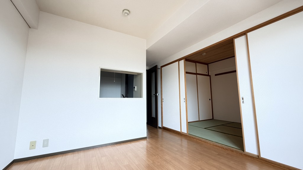 その他部屋・スペース　白基調の洋室♪