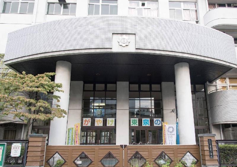 小学校　台東区立東泉小学校（小学校）まで350m
