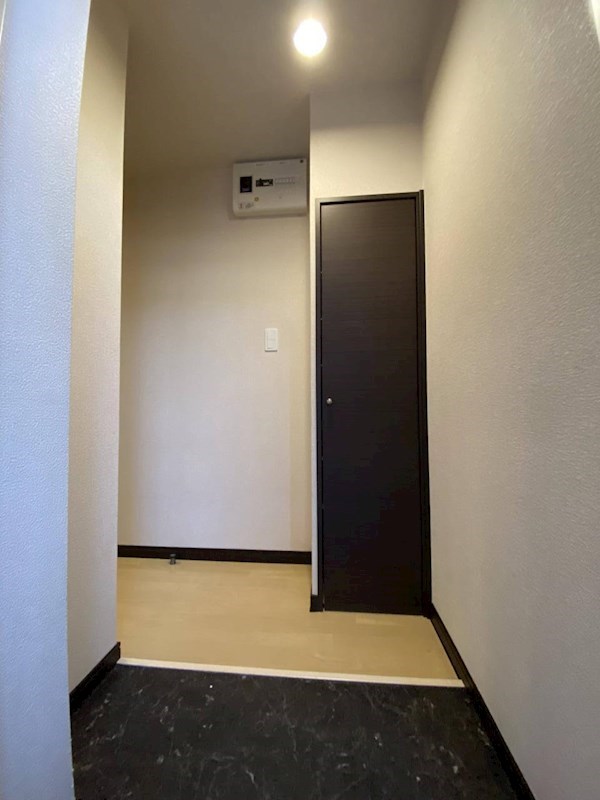 収納　シューズボックス完備