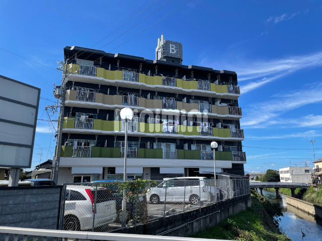 建物外観　日当たりもいいですね