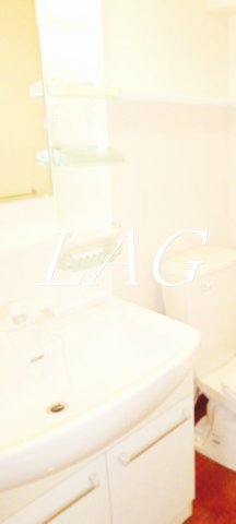 洗面設備　洗面台です。