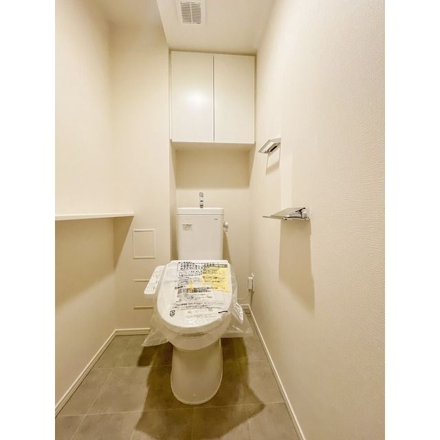 トイレ　別号室参考写真