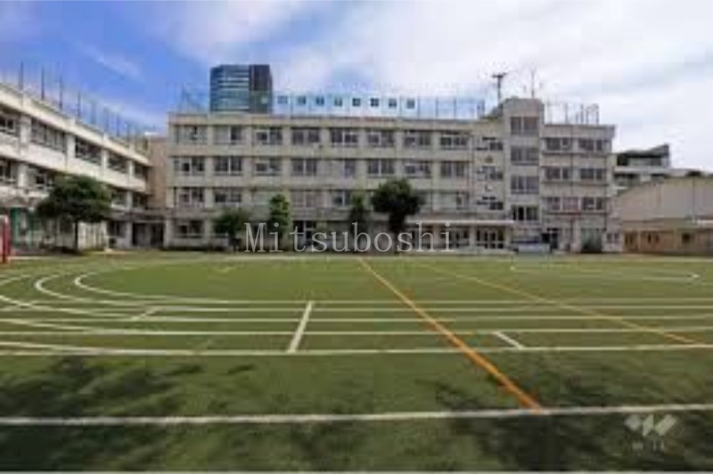 小学校　目黒区立菅刈小学校（小学校）まで950m