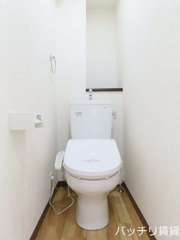 トイレ　同型タイプの為現状優先