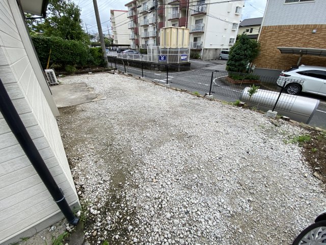 庭　広い専用庭付き