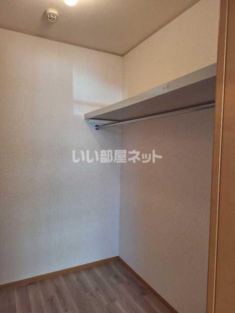 ＪＲ東北本線 仙北町駅 徒歩14分 3階建 築24年の内装写真