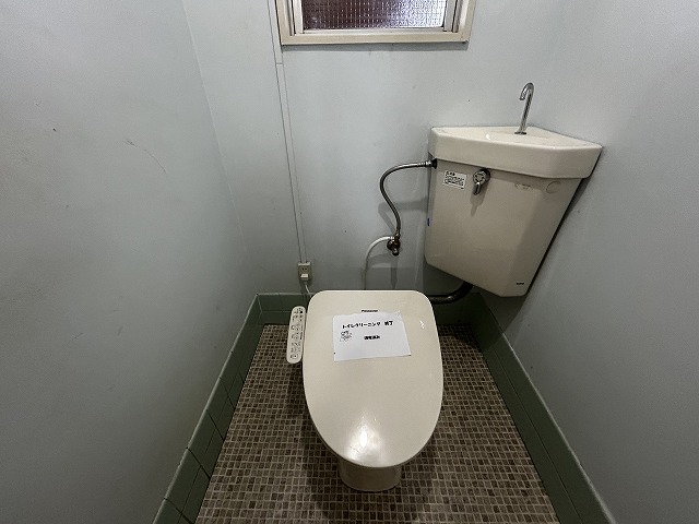 トイレ　洋式　スタンダードタイプ