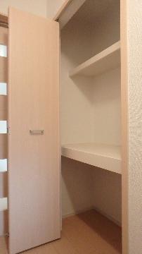 収納　ゆったりした収納も魅力♪
