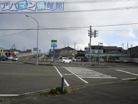 コンビニ　ファミリーマート新潟善久店（コンビニ）まで454m
