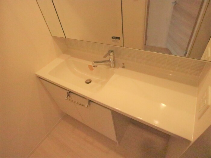 洗面設備　同物件別部屋写真