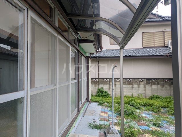 バルコニー