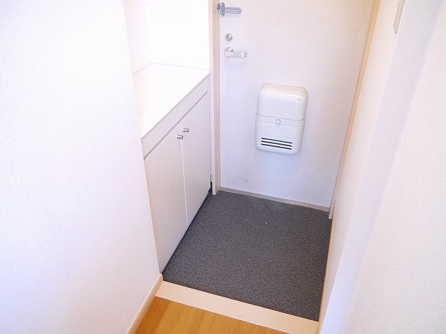 玄関　落ち着いた玄関です