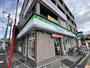 コンビニ　ファミリーマート 豊津駅前店（コンビニ）まで129m