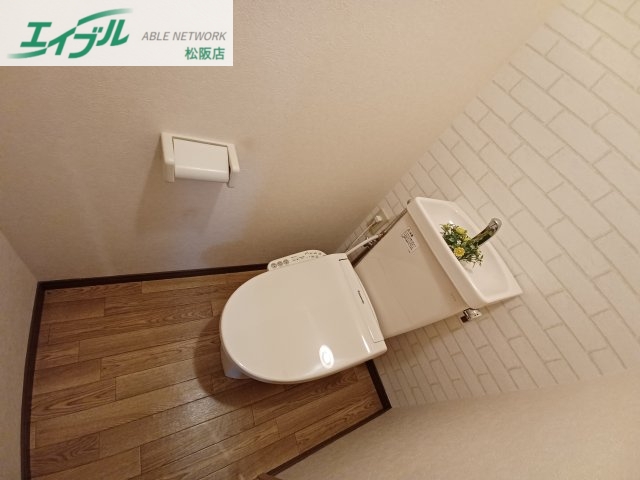 トイレ　同物件別室画像
